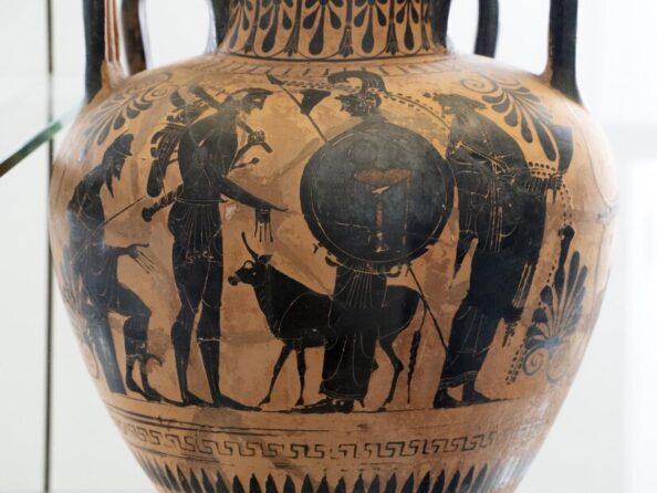 AncientGreece Ποια ήταν τα ιερά ζώα στην αρχαία Ελλάδα;